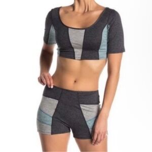 Free people 🌸🌸Black and Gray Colorblock Activewear Set